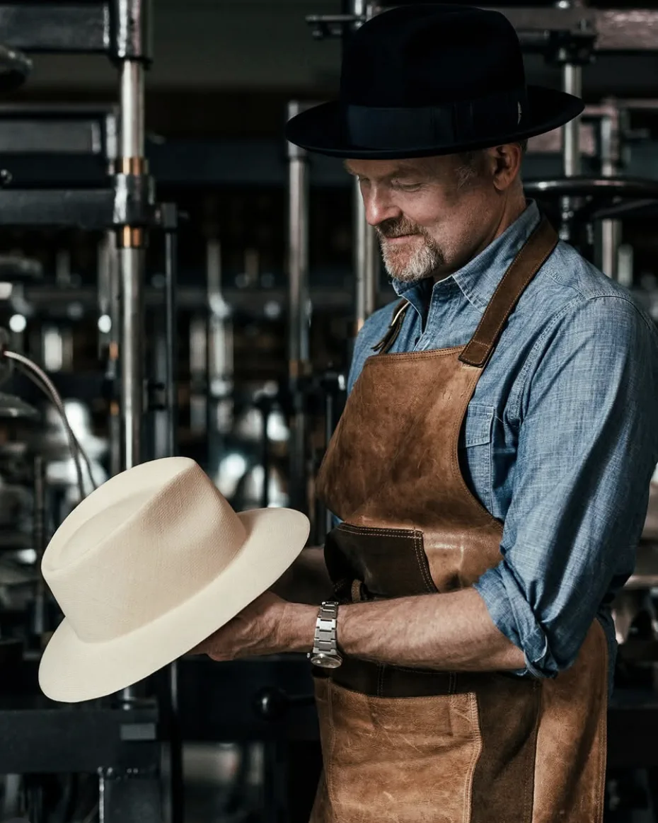 Graham Thompson with a Panama hat